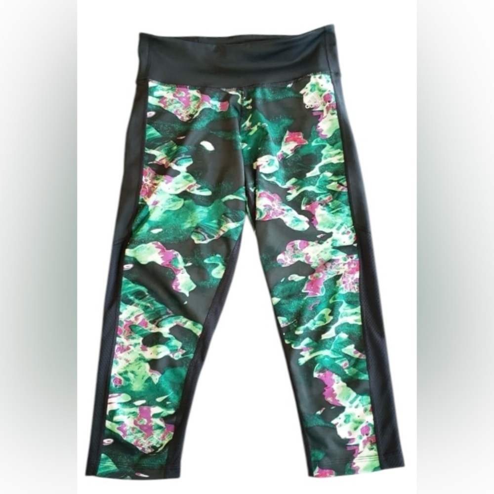 Adidas Climalite Womens L
Tropical Floral Grey Pink Green
Crop Leggings